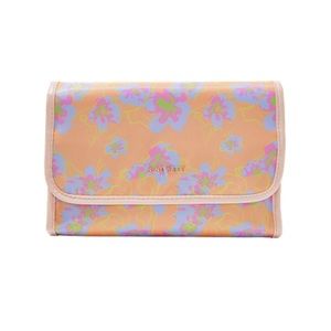 NINE WEST Hanging Travel Organizer